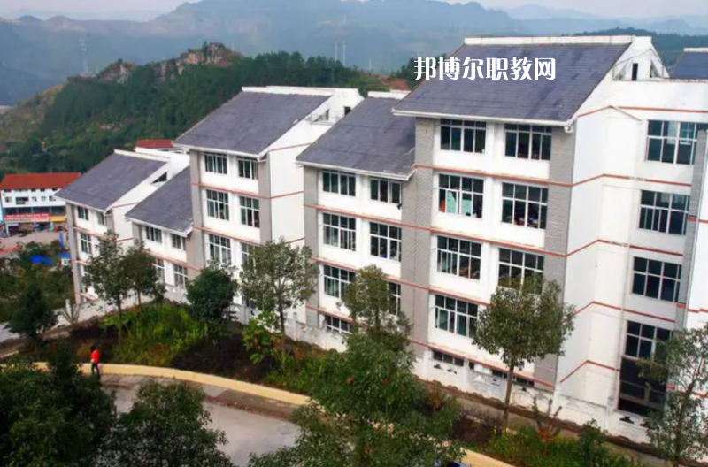 重慶石柱職業(yè)教育中心2022年學(xué)費、收費多少