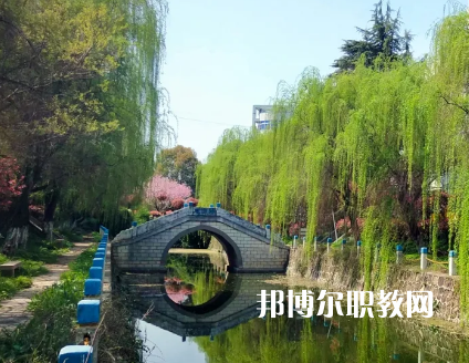 常州市工貿(mào)高級(jí)技工學(xué)校2022年報(bào)名條件、招生要求、招生對(duì)象