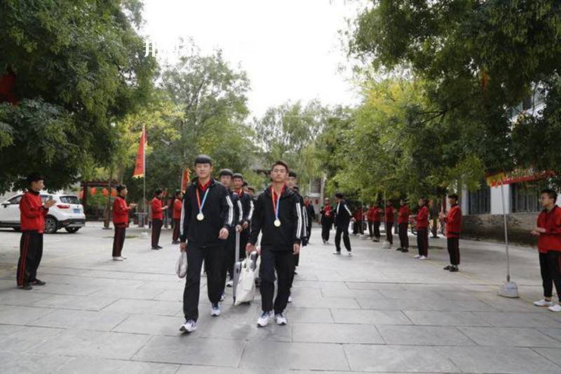 平?jīng)鲠轻嘉奈鋵W校2022年報名條件、招生要求、招生對象