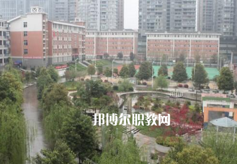 遵義航天工業(yè)學(xué)校2022年報名條件、招生要求、招生對象