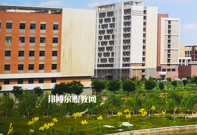 蘭州市商業(yè)學(xué)校2022年報名條件、招生要求、招生對象 