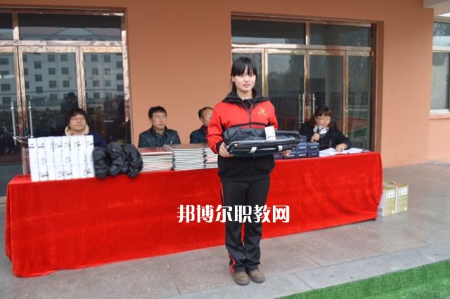 秦皇島奇石藝術(shù)學(xué)校2022年報(bào)名條件、招生要求、招生對(duì)象