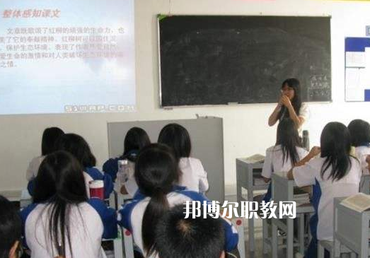汕頭中博職業(yè)技術(shù)學(xué)校2022年報(bào)名條件、招生要求、招生對(duì)象
