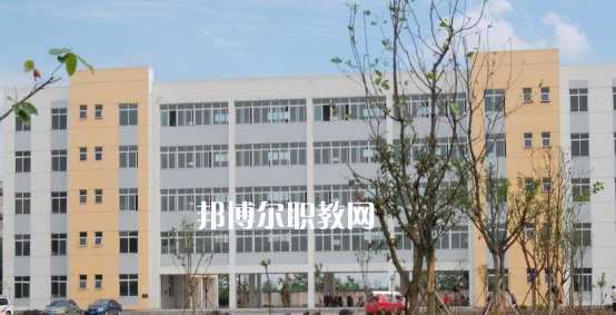 閬中市機(jī)電職業(yè)學(xué)校2022年招生辦聯(lián)系電話(huà)