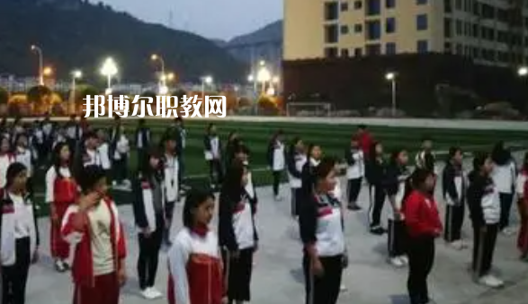 沿河土家族自治縣中等職業(yè)學校2022年報名條件、招生要求、招生對象