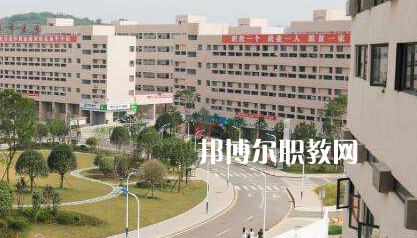 貴州畢節(jié)衛(wèi)生學(xué)校2022年報名條件、招生要求、招生對象