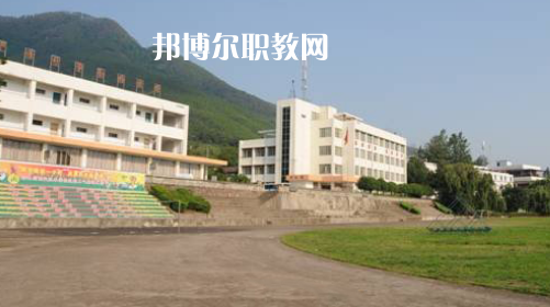 涼山州高級(jí)職業(yè)技術(shù)學(xué)校2022年報(bào)名條件、招生要求、招生對(duì)象