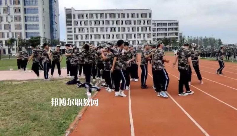 淮安工業(yè)中等專業(yè)學(xué)校2022年報(bào)名條件、招生要求、招生對象