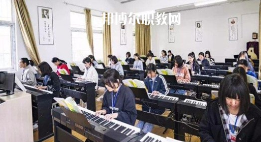 渦陽縣科技學(xué)校2022年報名條件、招生要求、招生對象