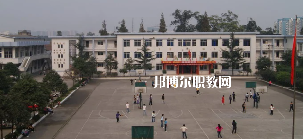 成都市育華職業(yè)學(xué)校怎么樣、好不好