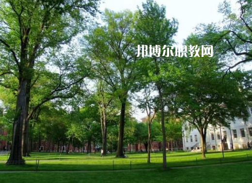 保定市蓮池區(qū)職教中心2022年報名條件、招生要求、招生對象