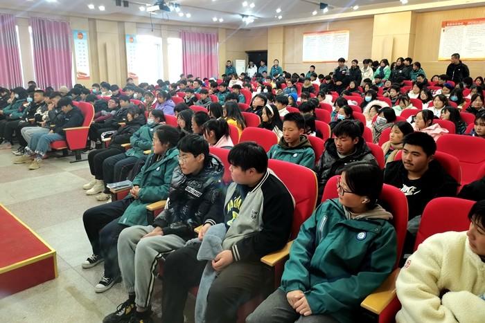 皖西經(jīng)濟技術(shù)學(xué)校2022年報名條件、招生要求、招生對象