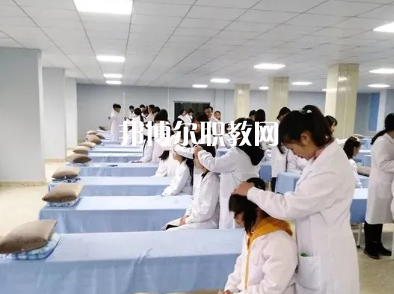 貴州中醫(yī)藥職業(yè)學(xué)校2022年報(bào)名條件、招生要求、招生對象