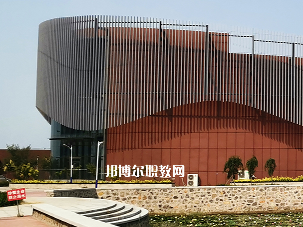 黃驊市職業(yè)技術(shù)教育中心2022年報名條件、招生要求、招生對象