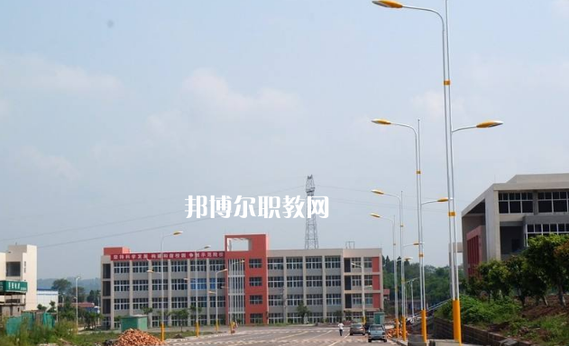 內江大千職業(yè)技術學校2022年招生辦聯(lián)系電話