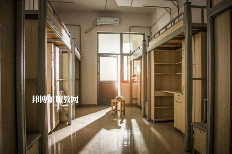 內江大千職業(yè)技術學校2022年宿舍條件