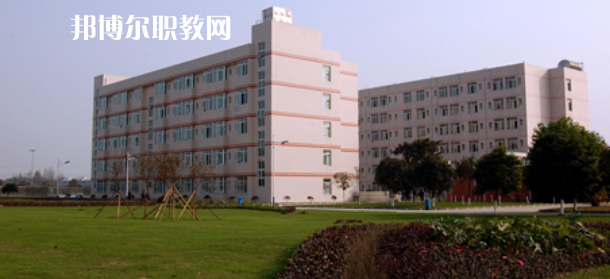 元謀縣職業(yè)高級中學2022年報名條件、招生要求、招生對象