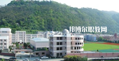 昆明鐵路機(jī)械學(xué)校2022年報(bào)名條件、招生要求、招生對(duì)象