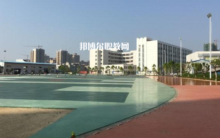 玉林第一職業(yè)中等專業(yè)學校怎么樣、好不好