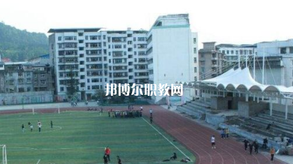 牟定縣職業(yè)高級中學(xué)2022年報(bào)名條件、招生要求、招生對象