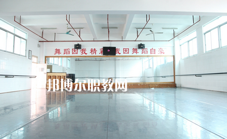 廣西藝術(shù)學(xué)校2022年報(bào)名條件、招生要求、招生對(duì)象