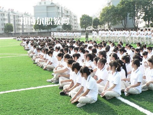 安慶工業(yè)學(xué)校2022年報(bào)名條件、招生要求、招生對(duì)象