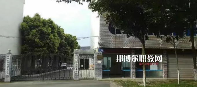 成都莊園機電職業(yè)技術(shù)學(xué)校怎么樣、好不好