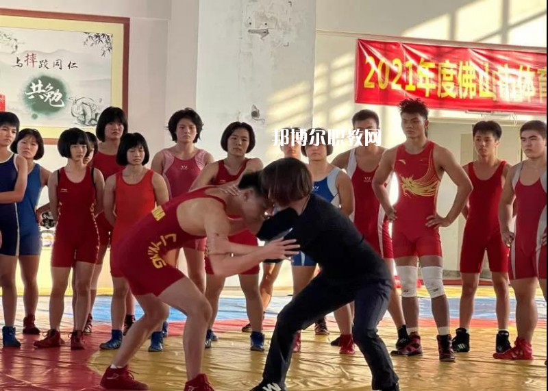 佛山體育運(yùn)動學(xué)校2022年學(xué)費(fèi)、收費(fèi)多少