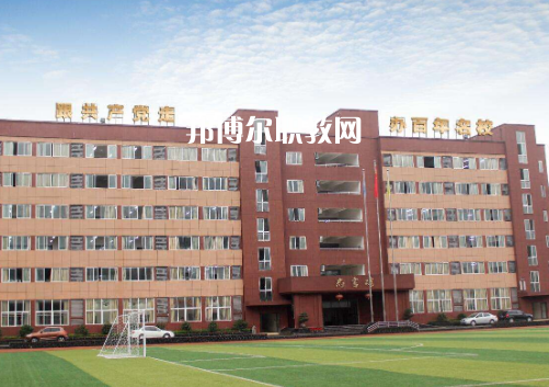 重慶工業(yè)管理職業(yè)學(xué)校2022年報(bào)名條件、招生要求、招生對(duì)象