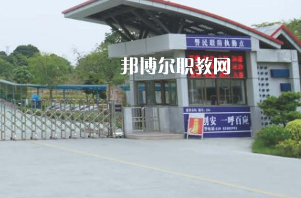 東莞汽車技術(shù)學校2022年報名條件、招生要求、招生對象 