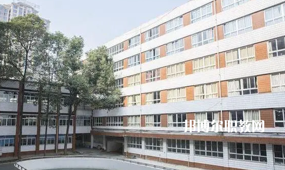 芒市職業(yè)教育中心2022年報名條件、招生要求、招生對象