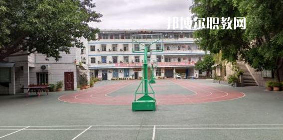 攀枝花商貿(mào)電子職業(yè)技術(shù)學(xué)校2022年學(xué)費、收費多少