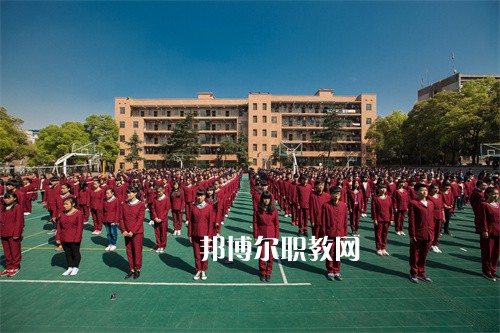 湖南省經(jīng)濟(jì)貿(mào)易職業(yè)中專學(xué)校2022年報(bào)名條件、招生要求、招生對象
