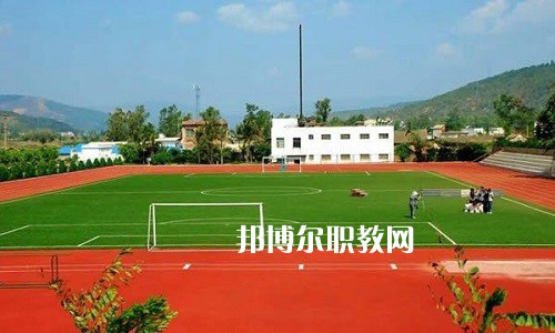 石屏縣職業(yè)高級(jí)中學(xué)怎么樣、好不好