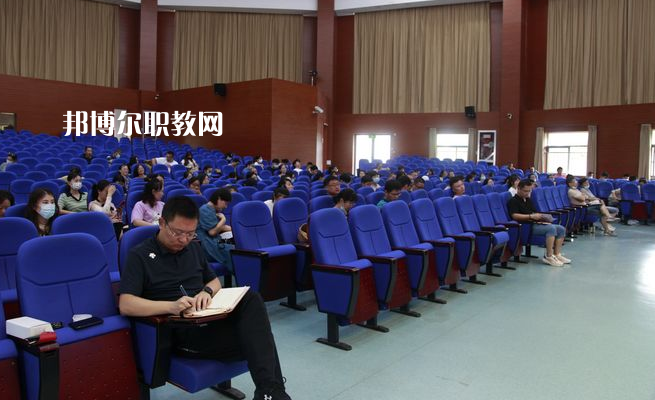 常熟高新園中等專業(yè)學(xué)校2022年學(xué)費(fèi)、收費(fèi)多少