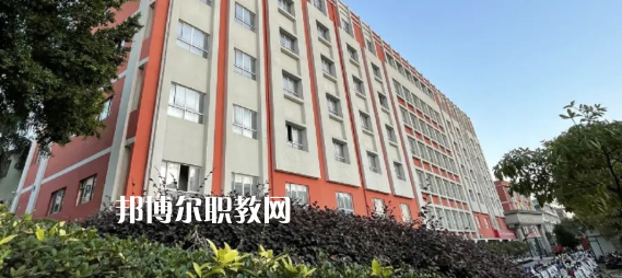 廣西工貿(mào)高級(jí)技工學(xué)校2022年招生簡章