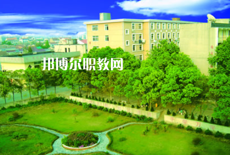 湖北廣播電視學(xué)校2022年報(bào)名條件、招生要求、招生對(duì)象