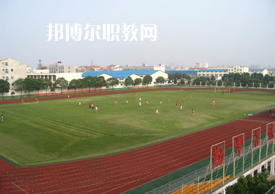 武漢東西湖職業(yè)技術(shù)學(xué)校2022年報(bào)名條件、招生要求、招生對(duì)象