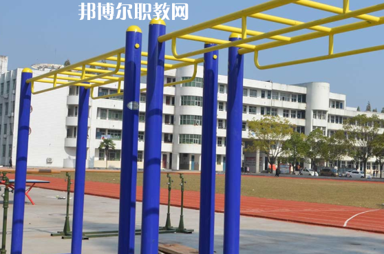 潛江職教中心2022年報名條件、招生要求、招生對象