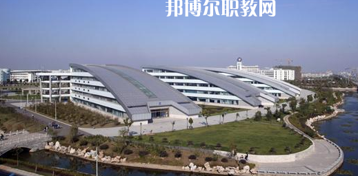 常州高職?？圃盒Ｅ琶?強(qiáng)