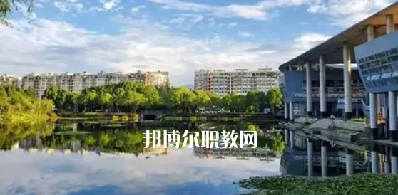 寧波高職?？圃盒Ｅ琶?強