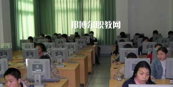 2023杭州財稅會計(jì)學(xué)校招生簡章