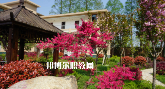 2023陜西省機(jī)械高級(jí)技工學(xué)校招生計(jì)劃 招生人數(shù)是多少(附要求、條件、對(duì)象)