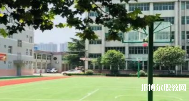 西安澤秦技工學(xué)校地址，乘車路線