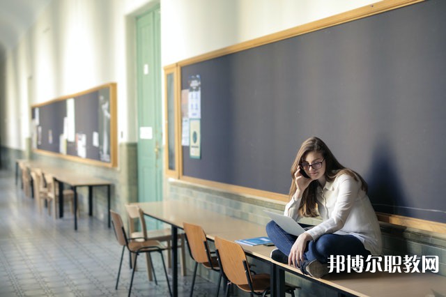 保山較好的職業(yè)中學 保山職業(yè)中學排名前六