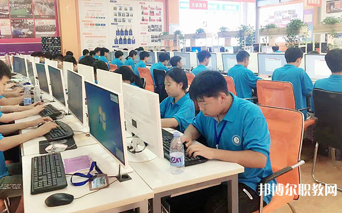 貴陽市新華電腦中等職業(yè)學校怎么樣、好不好