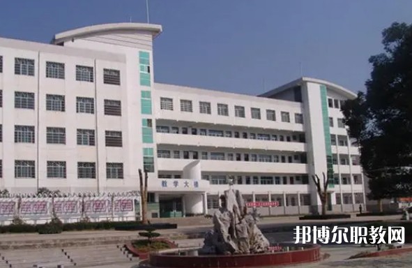 安慶浮山科技工程學(xué)校怎么樣、好不好