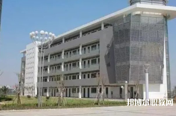 安慶樅川經(jīng)濟(jì)技術(shù)學(xué)校怎么樣、好不好