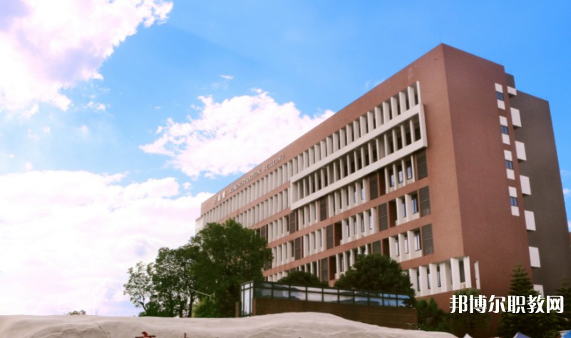 2024廣東酒店管理職業(yè)技術(shù)學(xué)院中職部招生計(jì)劃 招生人數(shù)是多少(附要求、條件、對(duì)象)