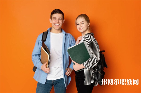云南哪里的中職學(xué)校能讀轎車(chē)銅漆工（高級(jí)工）專業(yè)